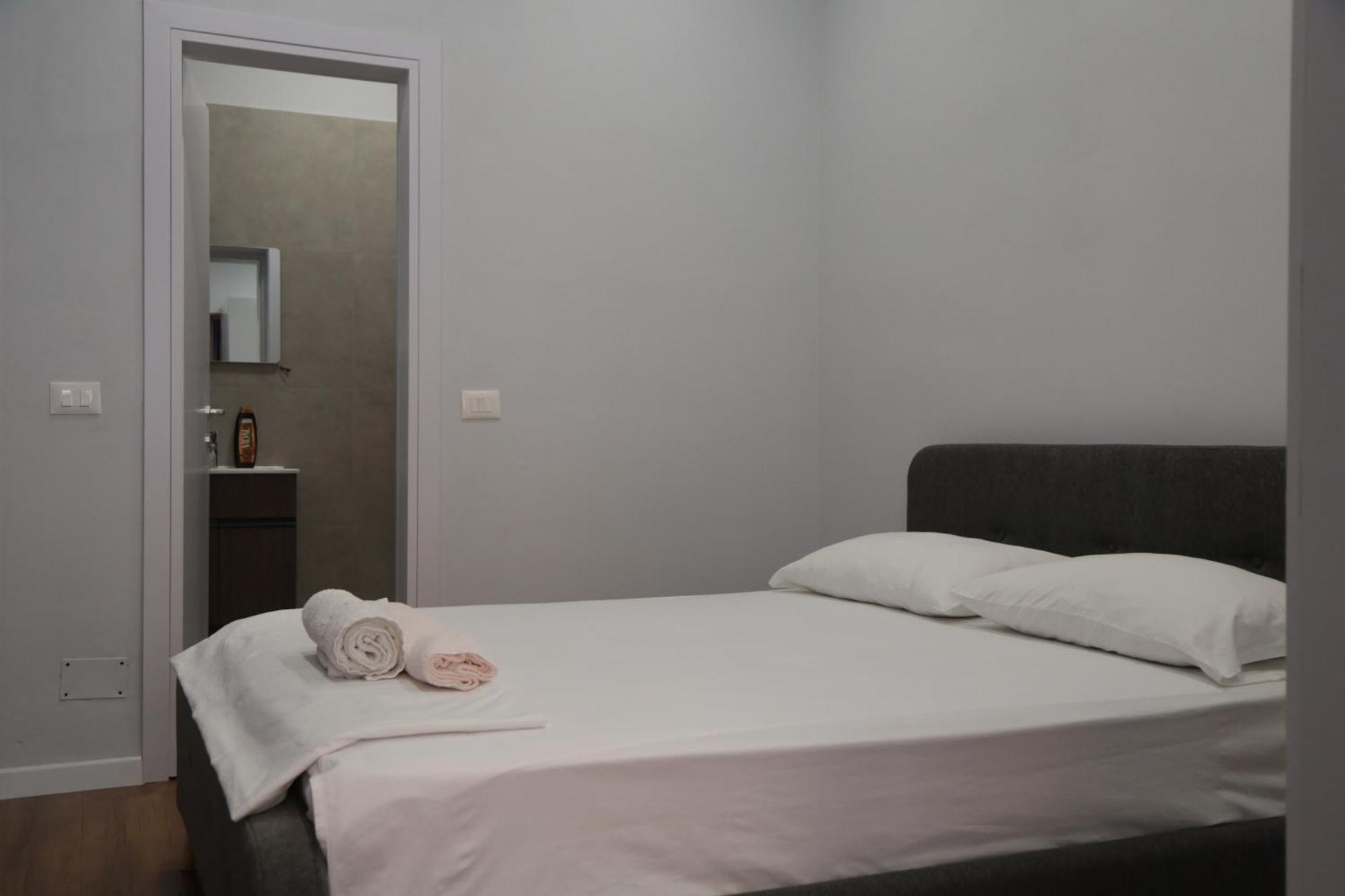 Be Solei Studio Apartments Sol 1 Tiranë Eksteriør bilde