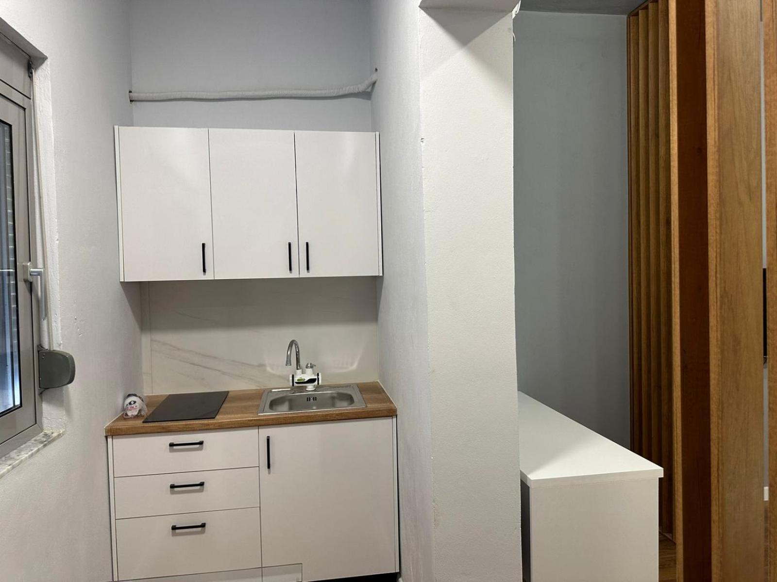 Be Solei Studio Apartments Sol 1 Tiranë Eksteriør bilde