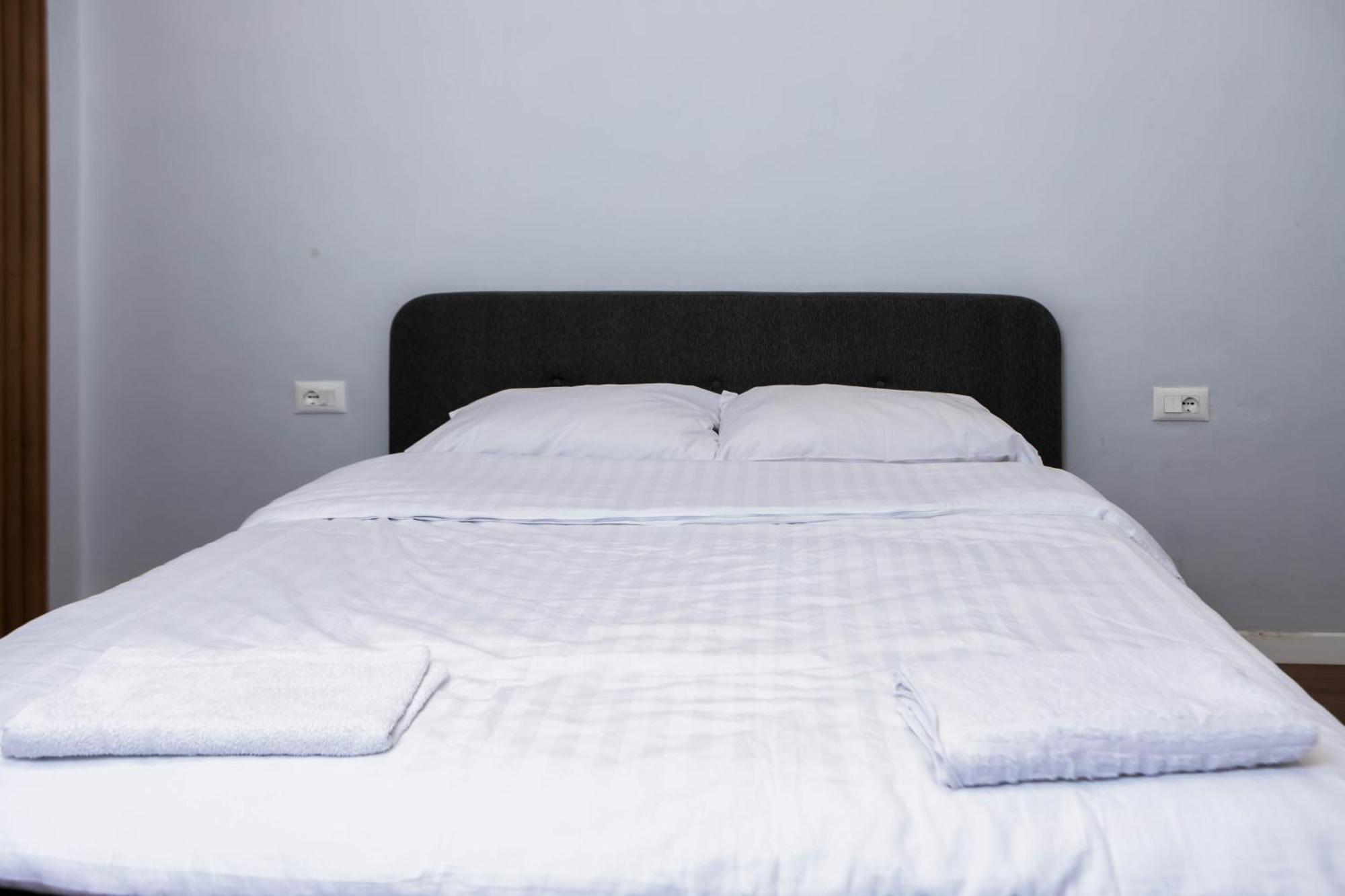 Be Solei Studio Apartments Sol 1 Tiranë Eksteriør bilde